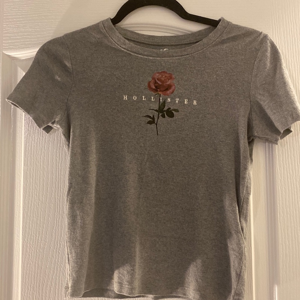 Hollister girls t-shirt